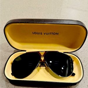 Louis Vuitton Aviator sunglasses, special edition (custom made 1 of 1)